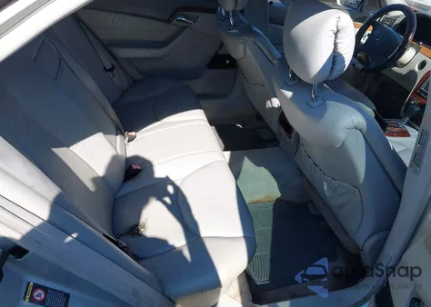 2001 Mercedes-Benz S 430 z USA, uszkodzony, nr VIN WDBNG70J81A165565